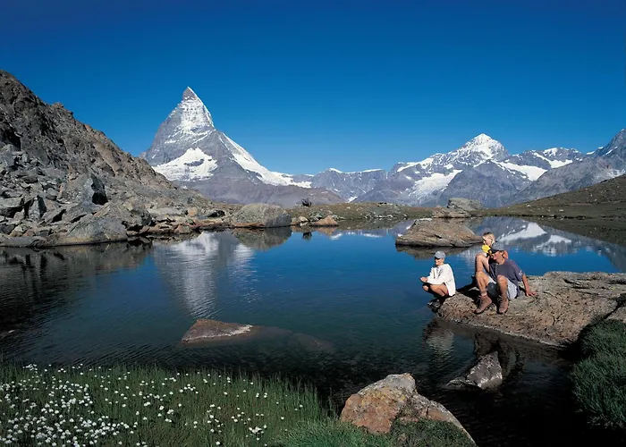 شقة Breithorn - Skiin-skiout By Interhome *